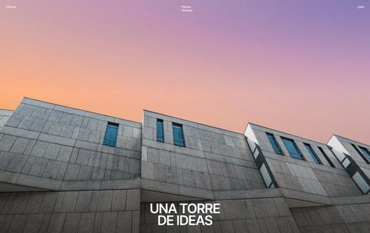 Fotografía contrapicada de una torre de hormigón con el titular «Una torre de ideas»