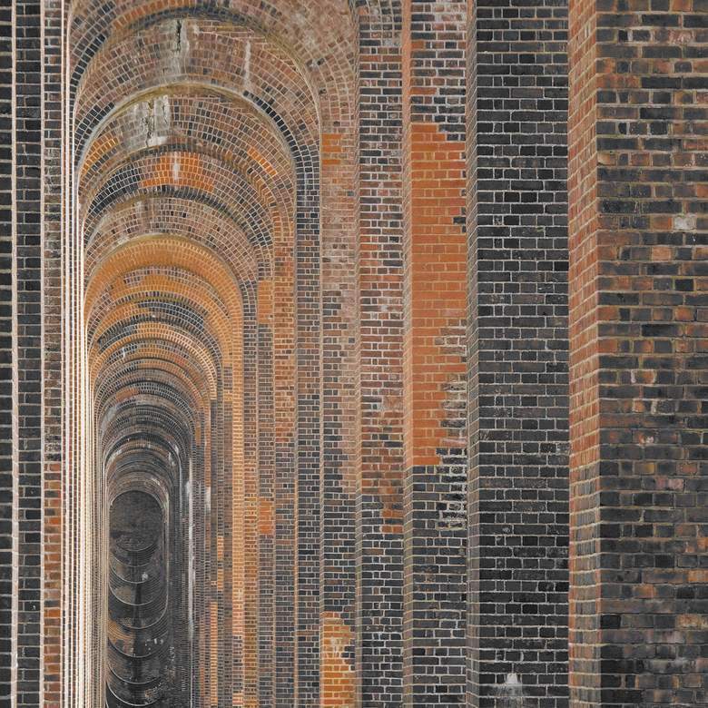 Arcos de ladrillo en perspectiva